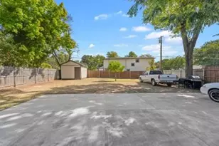 4020 Colonial Ave, Dallas, TX 75215 - Photo 15