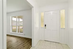 7449 Monterrey Dr, Fort Worth, TX 76112 - Photo 9