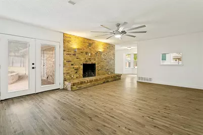 7449 Monterrey Drive, Fort Worth, TX 76112 - Photo 7