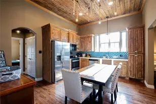 929 N 12th St, Waco, TX 76707 - Photo 5