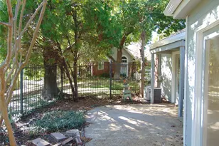 3041 Waterfront Cir, Garland, TX 75042 - Photo 13
