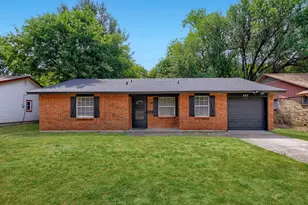 267 Merribrook Trail, Duncanville, TX 75116 - Photo 1