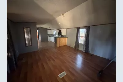 839 Tepee Trail, Granbury, TX 76048 - Photo 3
