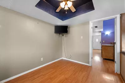 7501 Weatherwood Court, Fort Worth, TX 76133 - Photo 11