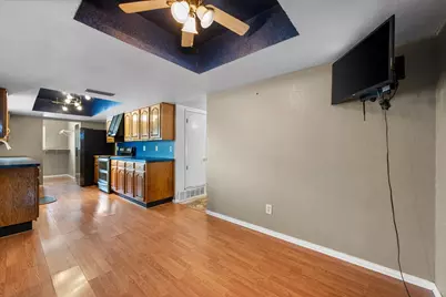 7501 Weatherwood Court, Fort Worth, TX 76133 - Photo 9