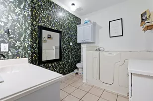 2116 Woodard Ave, Cleburne, TX 76033 - Photo 19