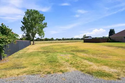 104 Butler Street, Savoy, TX 75479 - Photo 27