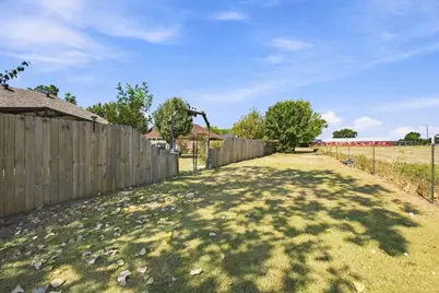 104 Butler Street, Savoy, TX 75479 - Photo 23