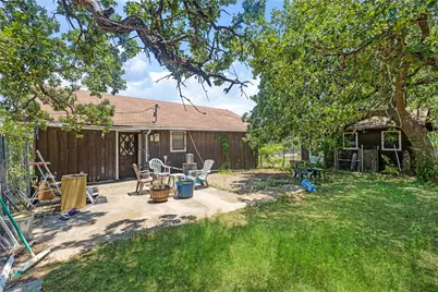 2309 Daniels Drive, Joshua, TX 76058 - Photo 7