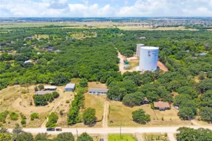 2309 Daniels Dr, Joshua, TX 76058 - Photo 23