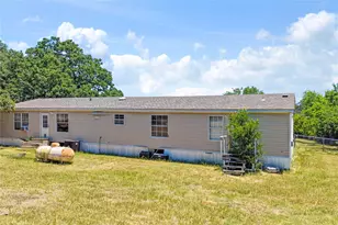 2309 Daniels Dr, Joshua, TX 76058 - Photo 9