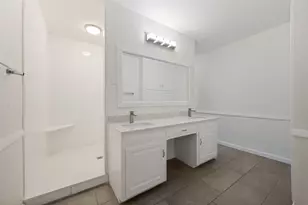 10131 Pensive Dr, Dallas, TX 75229 - Photo 19