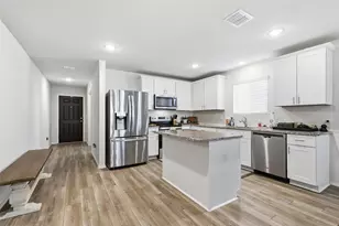 10101 Newtown Dr, Fort Worth, TX 76036 - Photo 5