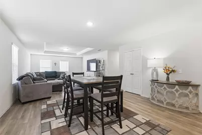 10101 Newtown Drive, Fort Worth, TX 76036 - Photo 9