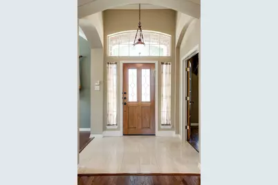 2221 Briary Trace Court, Lewisville, TX 75077 - Photo 5
