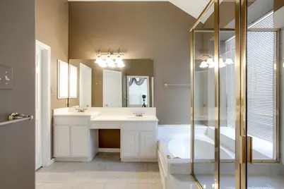 2221 Briary Trace Court, Lewisville, TX 75077 - Photo 27