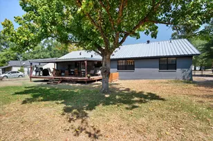 427 E Bradley St, Fairfield, TX 75840 - Photo 27