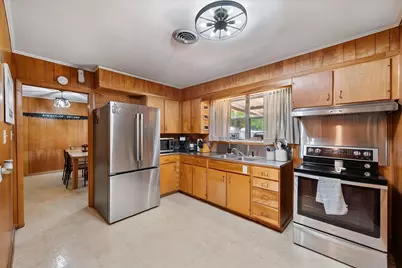 427 E Bradley Street, Fairfield, TX 75840 - Photo 9