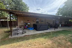 100 Nell Ln, Yantis, TX 75497 - Photo 11