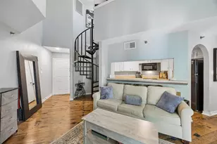 1001 Liberty St, Dallas, TX 75204 - Photo 9