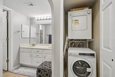 1001 Liberty Street #122, Dallas, TX 75204 - Photo 23