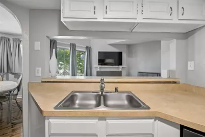 1001 Liberty Street #122, Dallas, TX 75204 - Photo 15