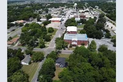 223 E Shreveport Street, Van Alstyne, TX 75495 - Photo 5