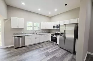 223 E Shreveport St, Van Alstyne, TX 75495 - Photo 11