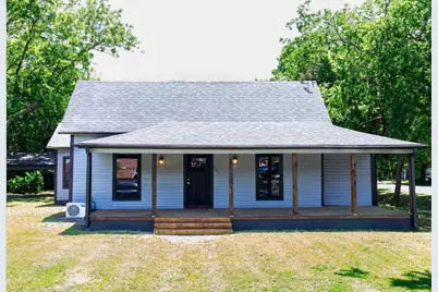 223 E Shreveport Street, Van Alstyne, TX 75495 - Photo 1