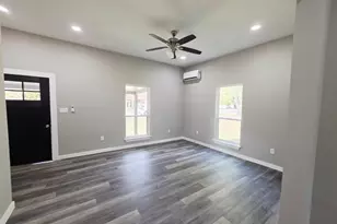 223 E Shreveport St, Van Alstyne, TX 75495 - Photo 7