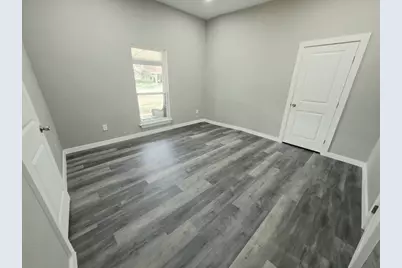 223 E Shreveport Street, Van Alstyne, TX 75495 - Photo 17