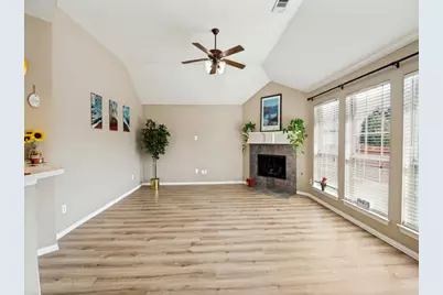 5908 Southmoor Lane, The Colony, TX 75056 - Photo 7