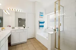 5908 Southmoor Ln, The Colony, TX 75056 - Photo 17