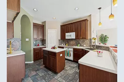 5908 Southmoor Lane, The Colony, TX 75056 - Photo 11