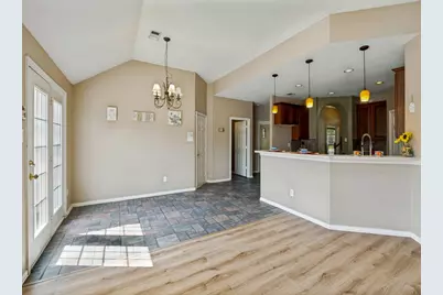 5908 Southmoor Lane, The Colony, TX 75056 - Photo 9
