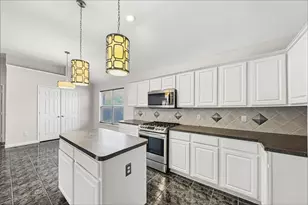 128 Annette St, Lancaster, TX 75146 - Photo 5