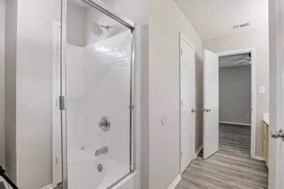 10616 Shadywood Drive, Fort Worth, TX 76140 - Photo 21