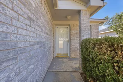 10616 Shadywood Drive, Fort Worth, TX 76140 - Photo 7