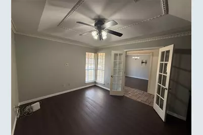 2809 Sarah Drive, Pantego, TX 76013 - Photo 3