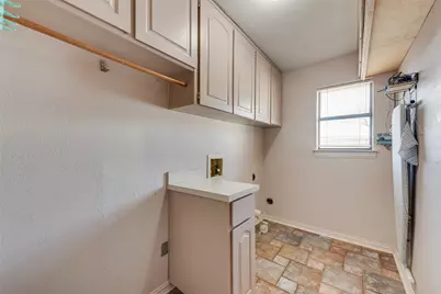 2809 Sarah Drive, Pantego, TX 76013 - Photo 19