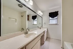 2809 Sarah Dr, Pantego, TX 76013 - Photo 27