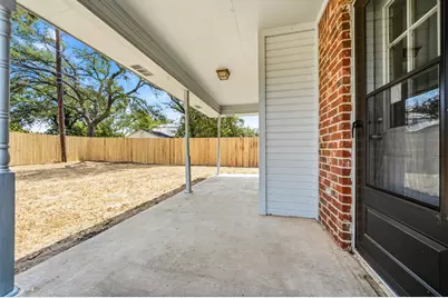 1111 Springhill Street, Bellmead, TX 76705 - Photo 7