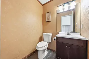 1111 Springhill St, Bellmead, TX 76705 - Photo 23