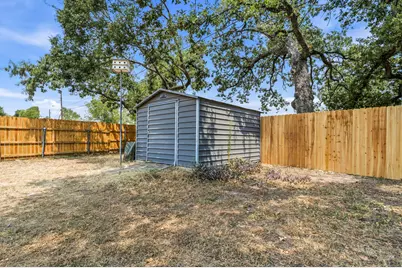 1111 Springhill Street, Bellmead, TX 76705 - Photo 11