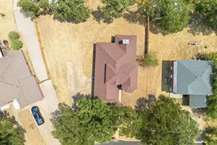 1111 Springhill St, Bellmead, TX 76705 - Photo 5