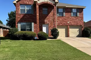 2851 Ector Dr, Grand Prairie, TX 75052 - Photo 1