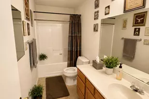 2851 Ector Dr, Grand Prairie, TX 75052 - Photo 9