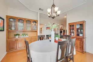 2421 E Windsor Dr, Denton, TX 76209 - Photo 11