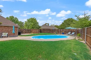 2421 E Windsor Dr, Denton, TX 76209 - Photo 23