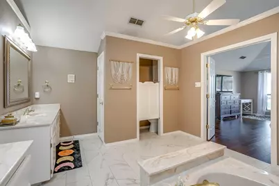 8810 Bellechase Road, Granbury, TX 76049 - Photo 29